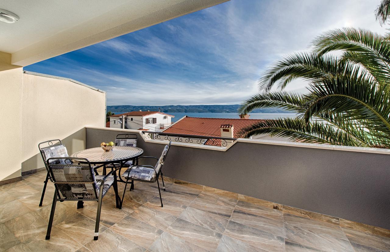 Cezar Luxury Apartment Omis Exterior photo