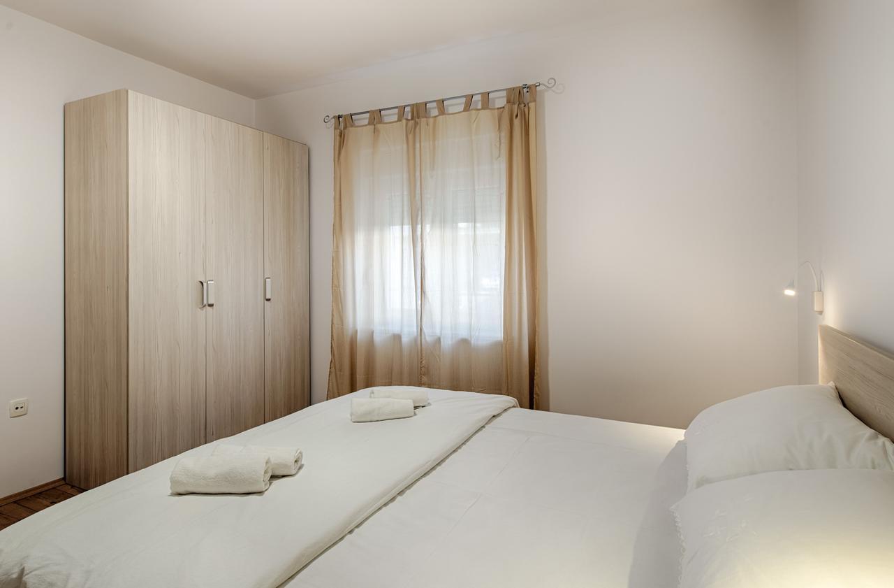 Cezar Luxury Apartment Omis Exterior photo