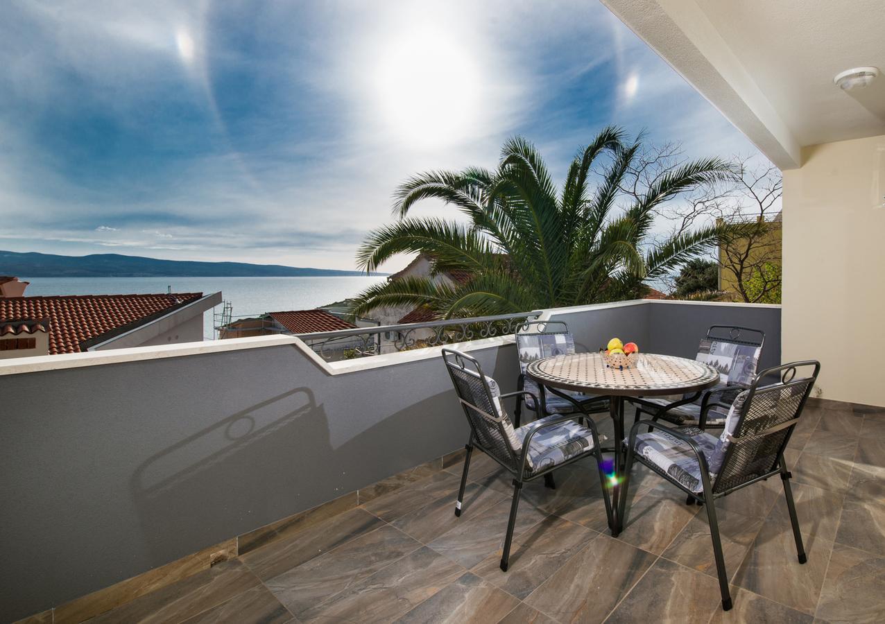 Cezar Luxury Apartment Omis Exterior photo