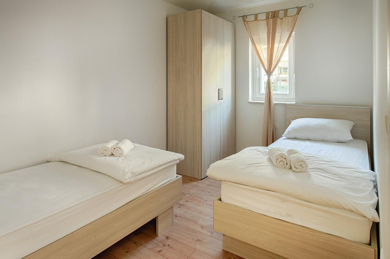 Cezar Luxury Apartment Omis Exterior photo